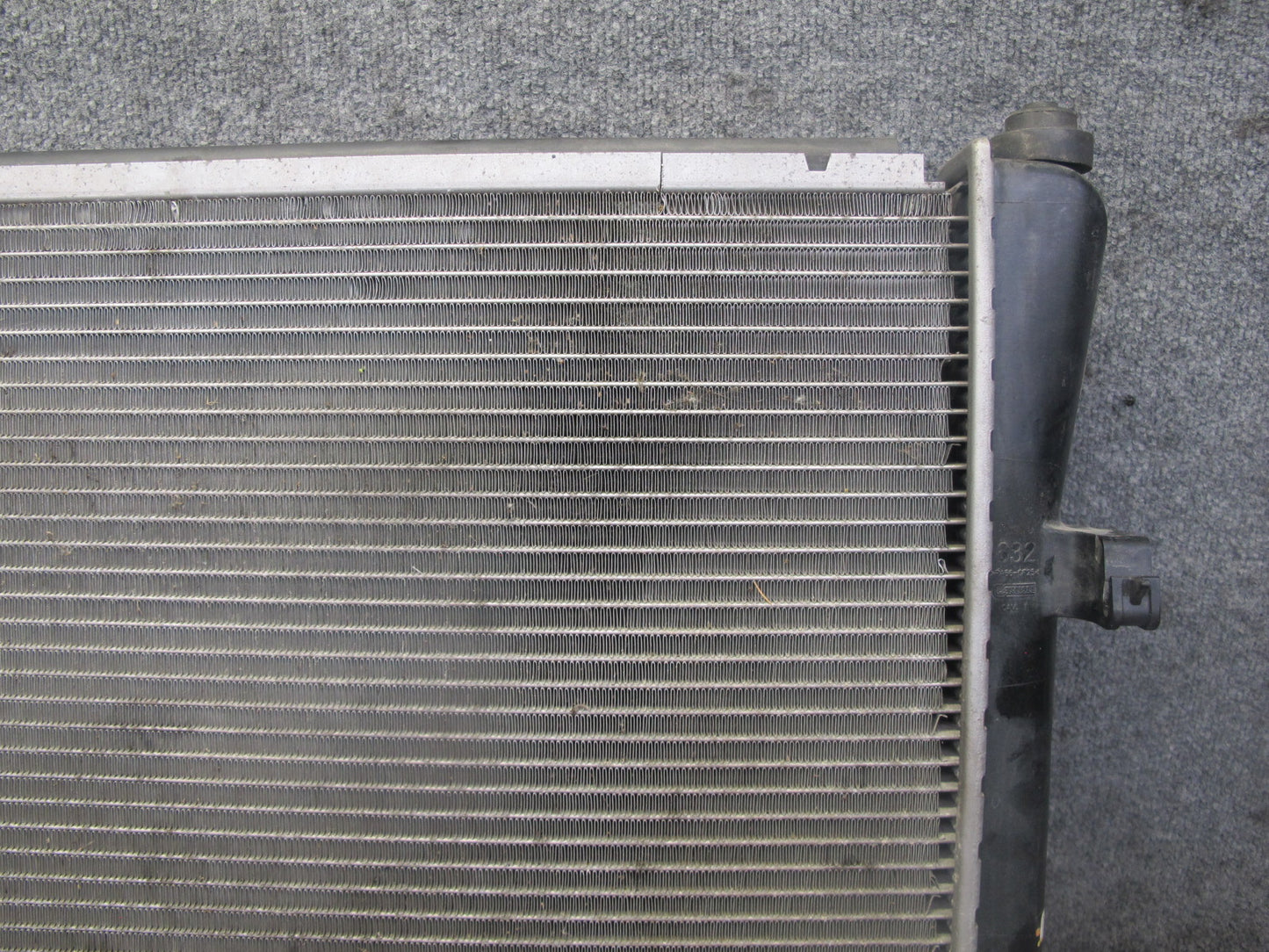 03-06 Chevrolet SSR Engine Cooling Radiator & Condenser Set OEM