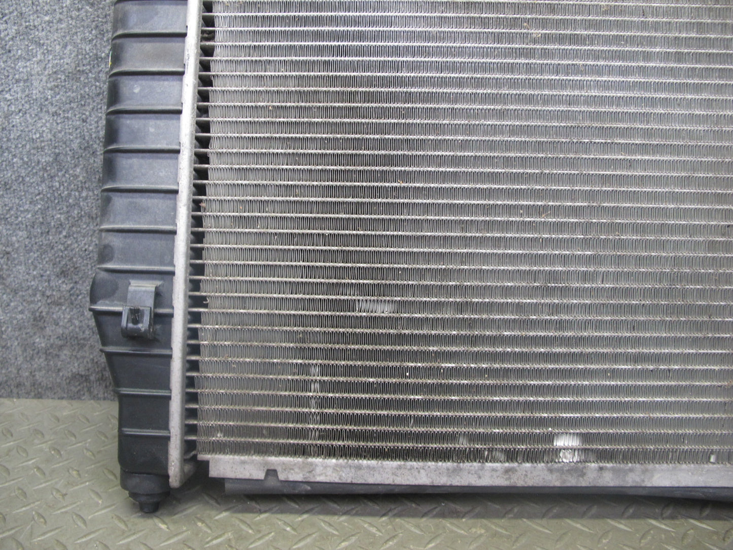 03-06 Chevrolet SSR Engine Cooling Radiator & Condenser Set OEM