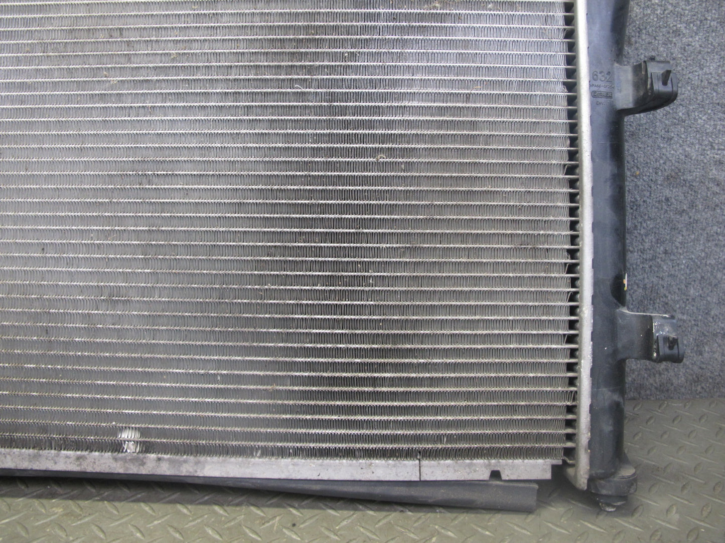 03-06 Chevrolet SSR Engine Cooling Radiator & Condenser Set OEM