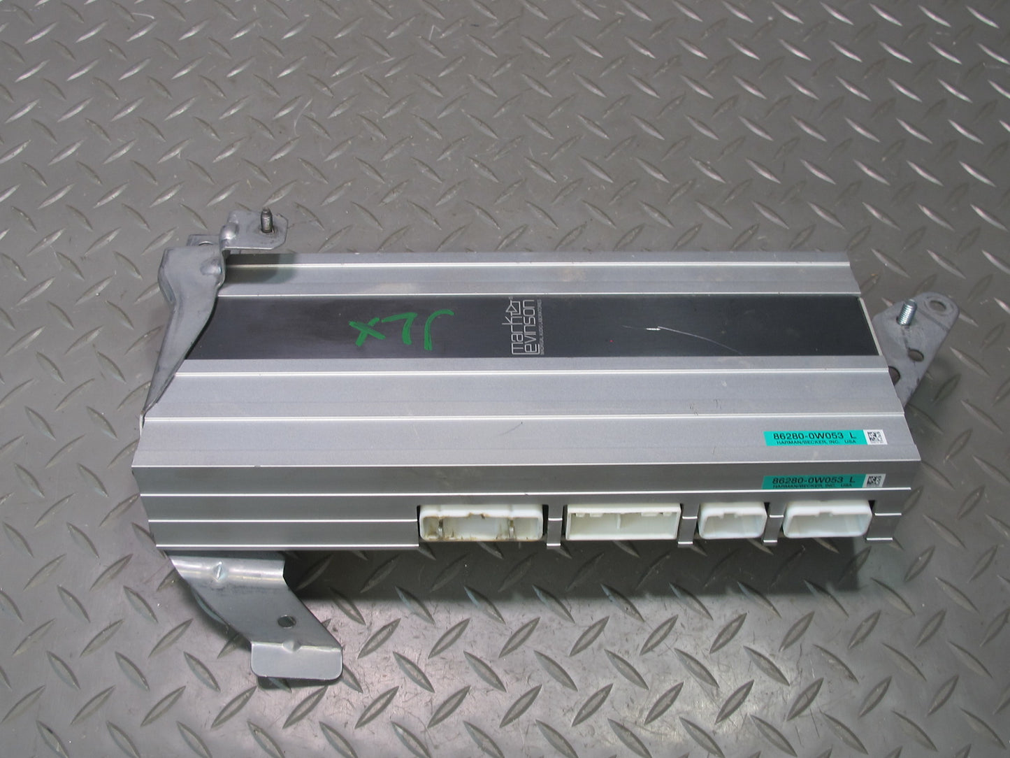 2003-2007 Lexus UZJ100L LX470 Mark Levinson Audio Amplifier AMP 86280-0W053