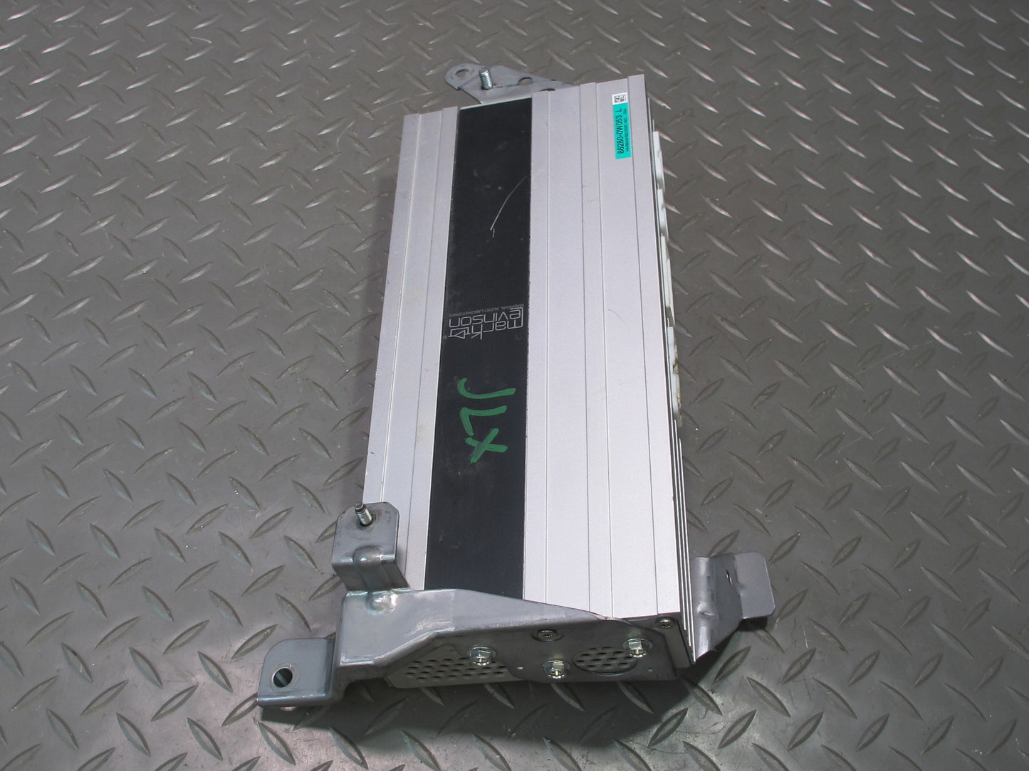 2003-2007 Lexus UZJ100L LX470 Mark Levinson Audio Amplifier AMP 86280-0W053