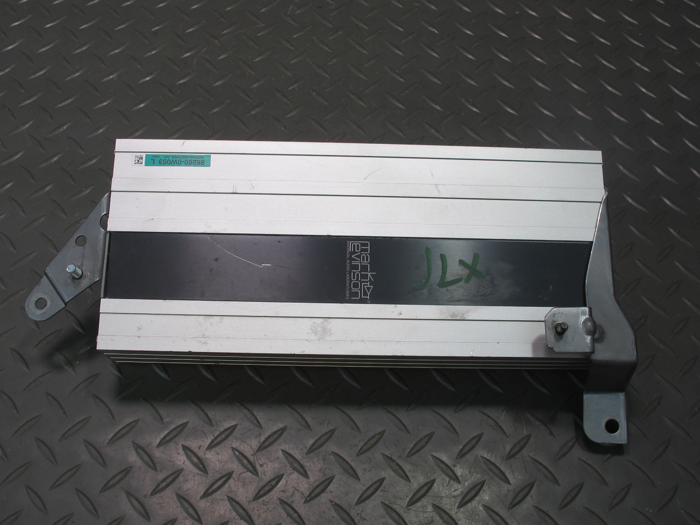 2003-2007 Lexus UZJ100L LX470 Mark Levinson Audio Amplifier AMP 86280-0W053