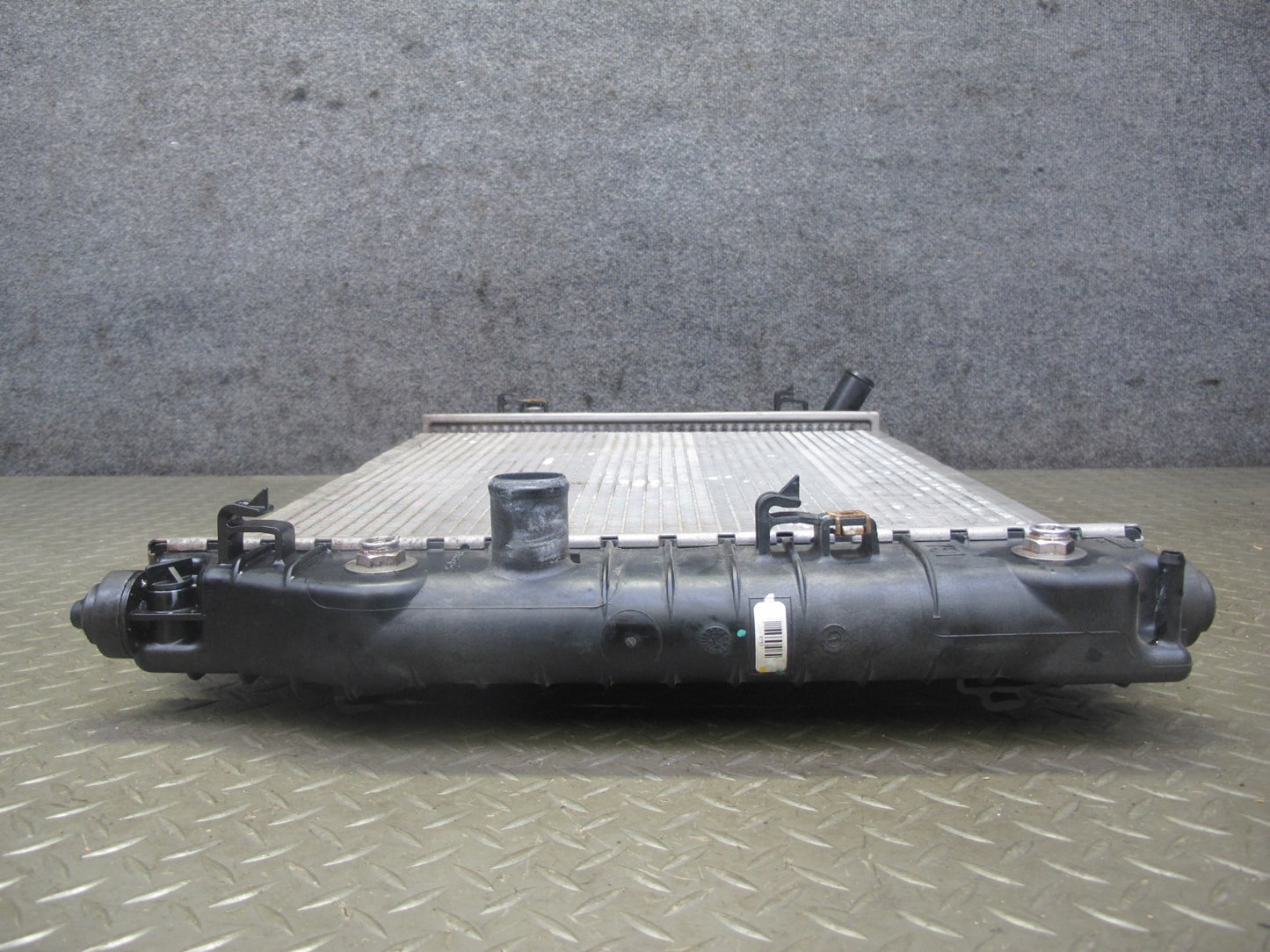 03-06 Chevrolet SSR Engine Cooling Radiator & Condenser Set OEM