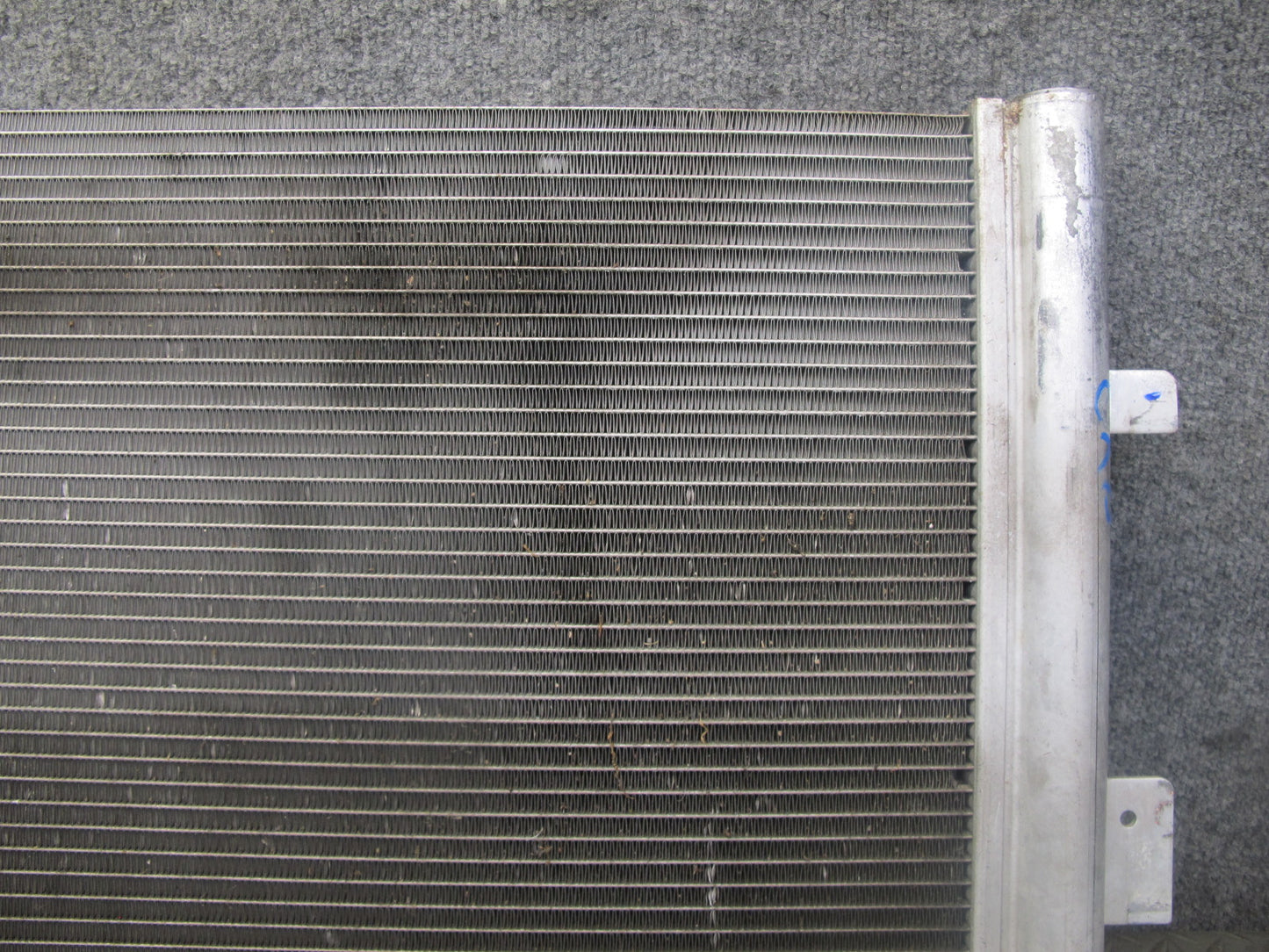 03-06 Chevrolet SSR Engine Cooling Radiator & Condenser Set OEM