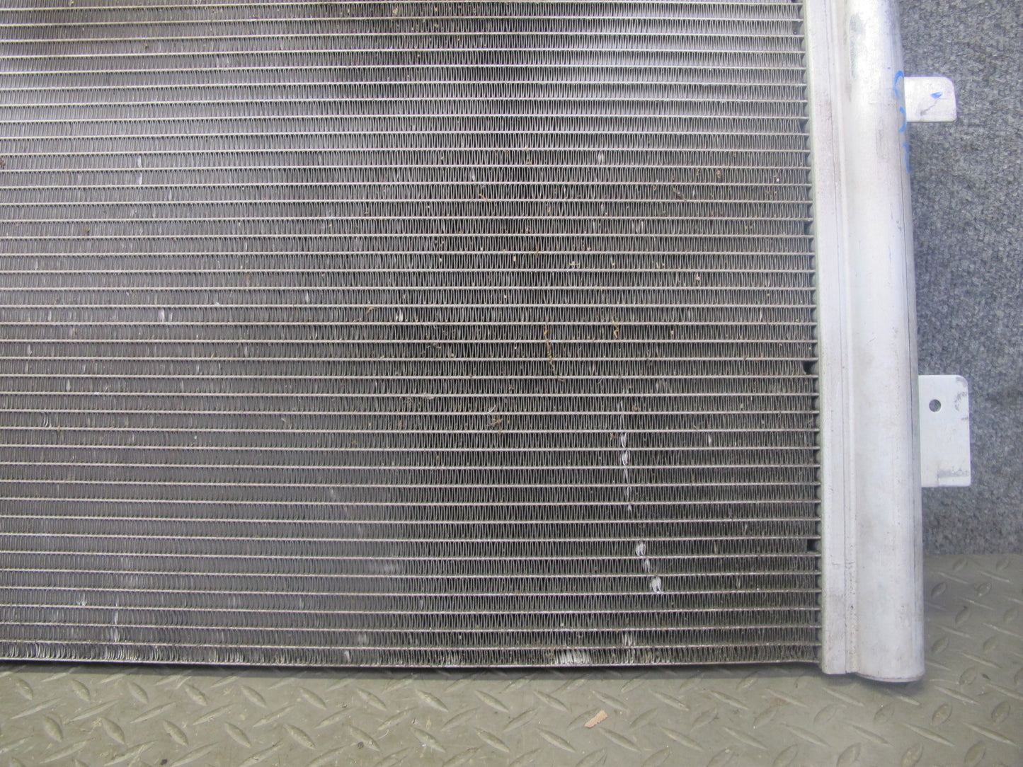 03-06 Chevrolet SSR Engine Cooling Radiator & Condenser Set OEM