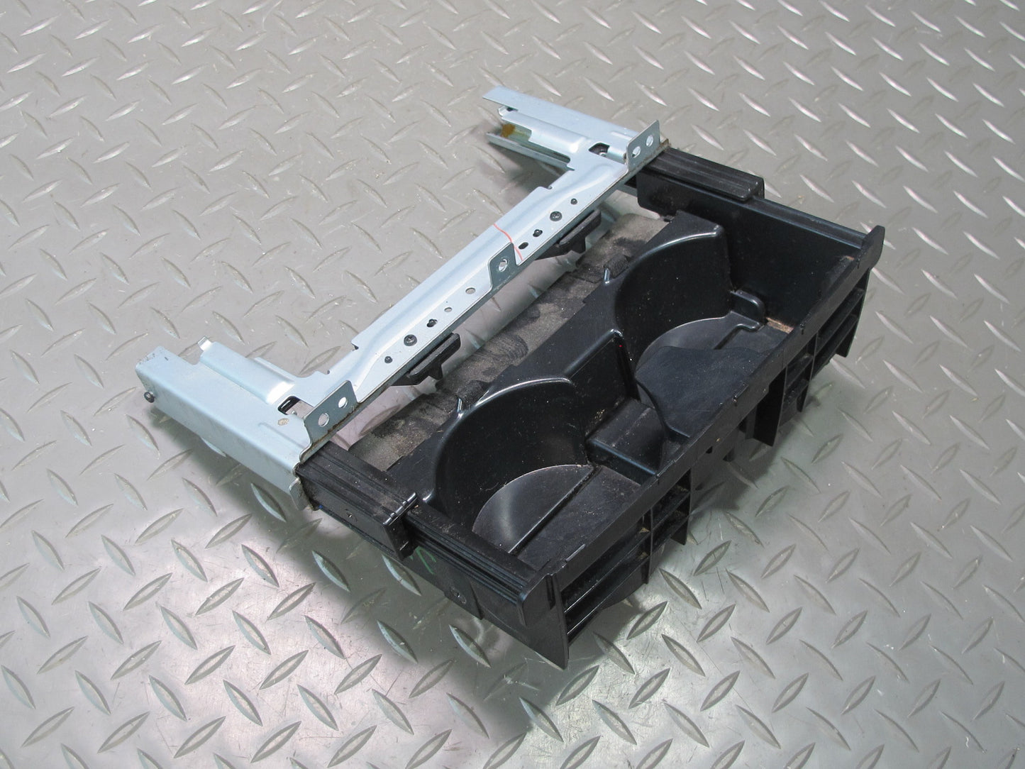 2003-2007 Lexus UZJ100L LX470 Rear Center Console CUP Holder