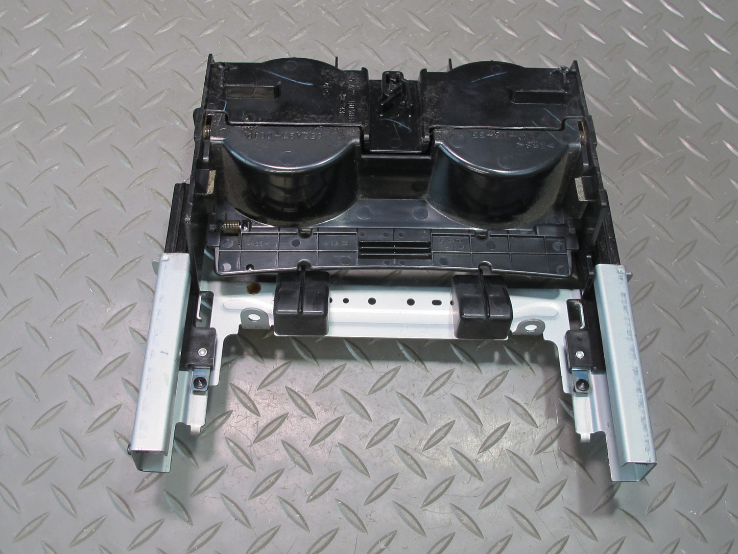 2003-2007 Lexus UZJ100L LX470 Rear Center Console CUP Holder