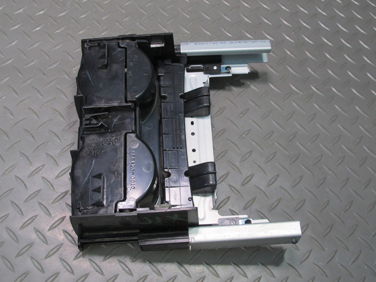 2003-2007 Lexus UZJ100L LX470 Rear Center Console CUP Holder