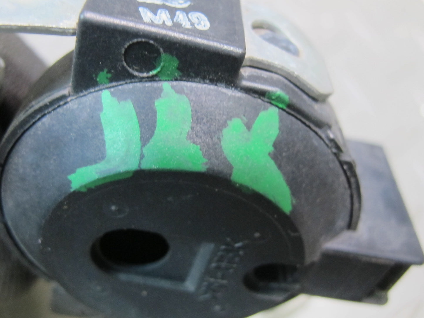 1998-2007 Lexus UZJ100L LX470 Door Lock Chime Buzzer 89747-60010