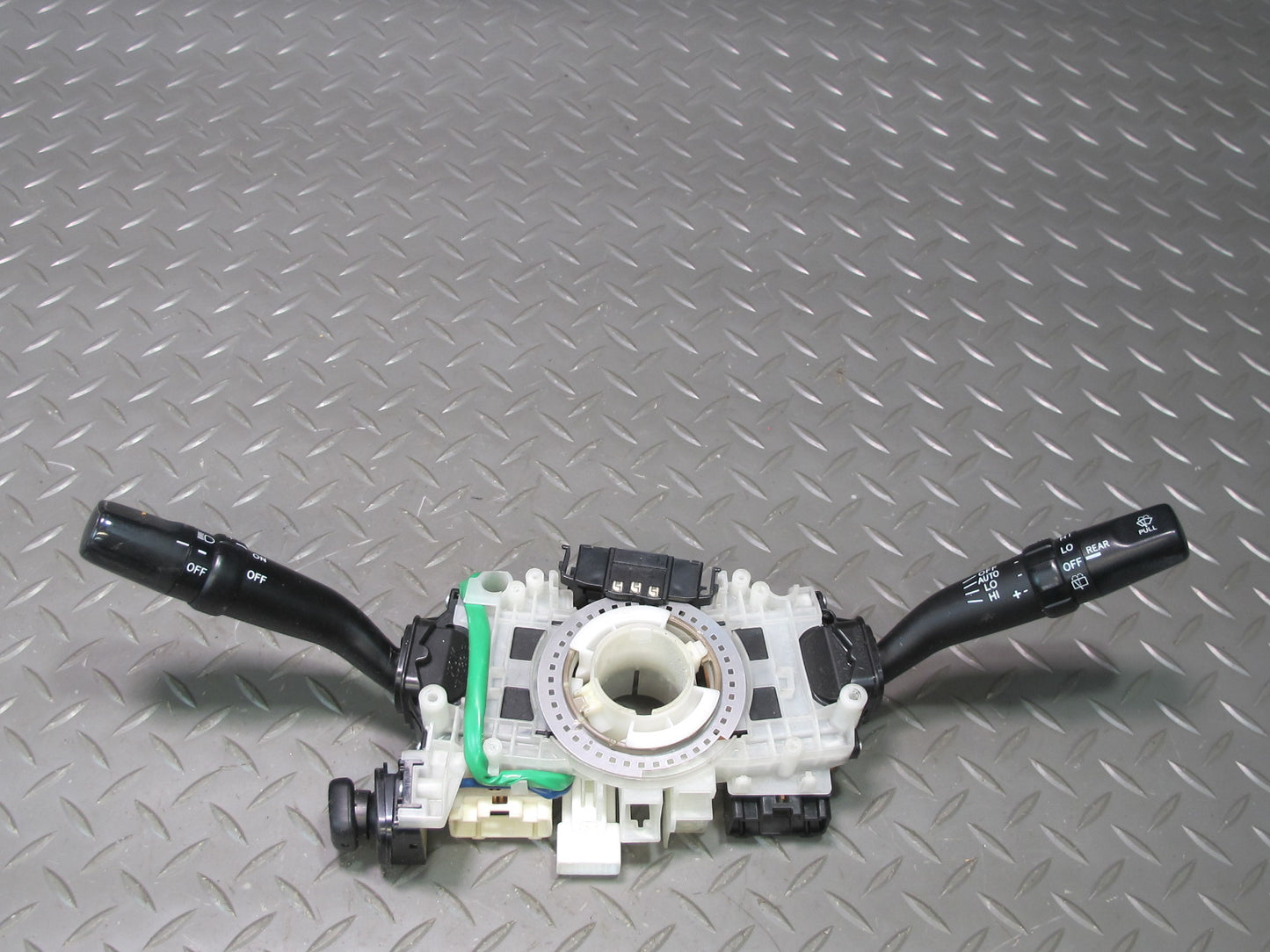 2003-2007 Lexus UZJ100L LX470 Steering Column Turn Signal Wiper Multi Switch