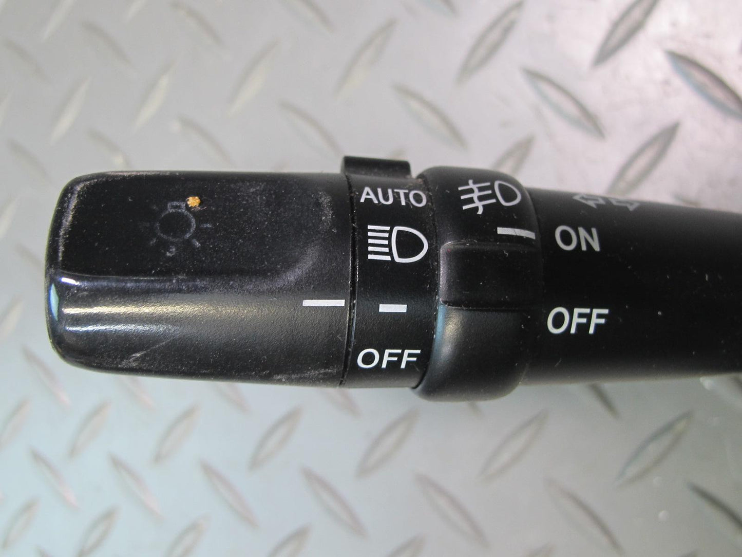 2003-2007 Lexus UZJ100L LX470 Steering Column Turn Signal Wiper Multi Switch