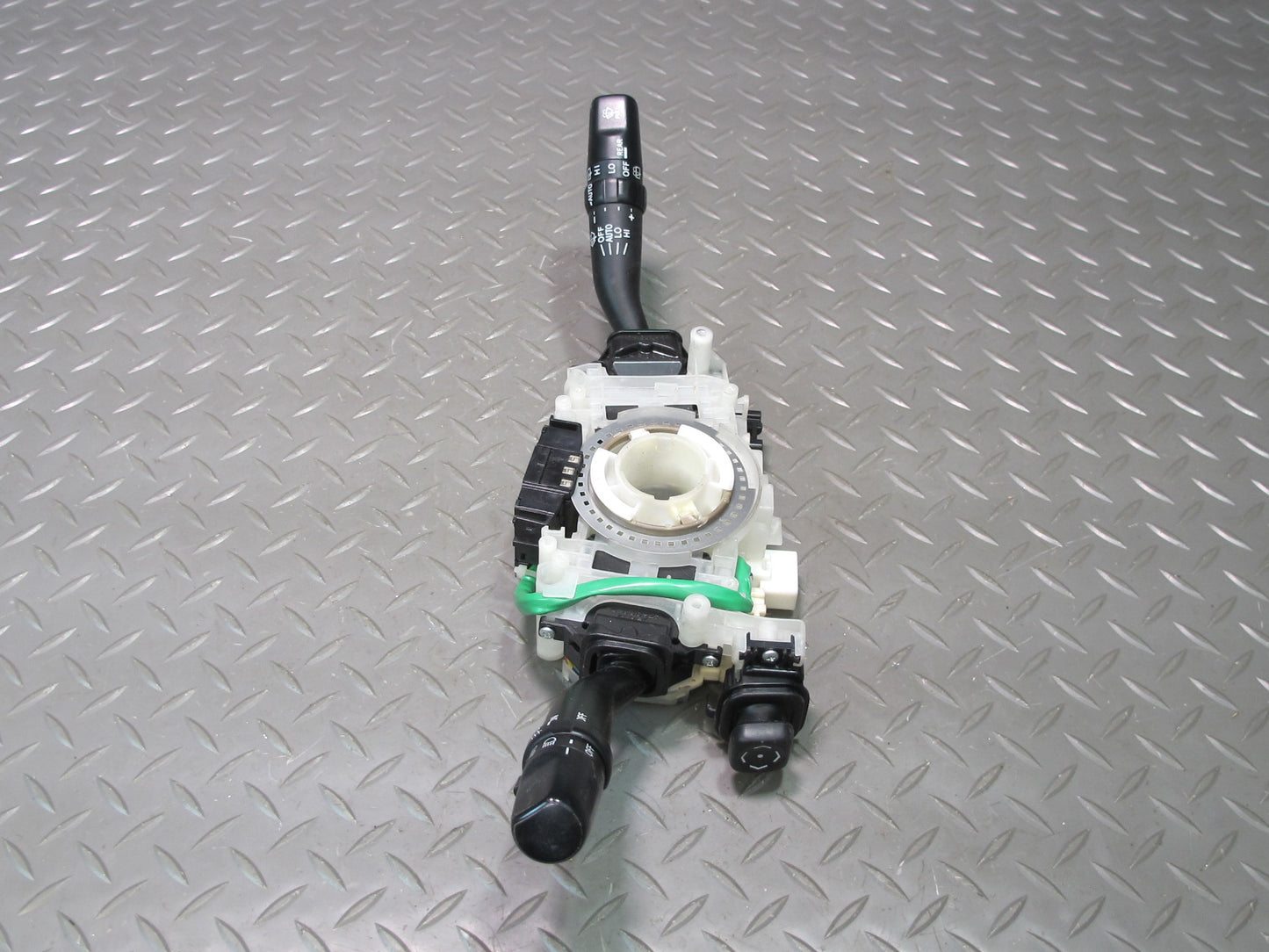 2003-2007 Lexus UZJ100L LX470 Steering Column Turn Signal Wiper Multi Switch