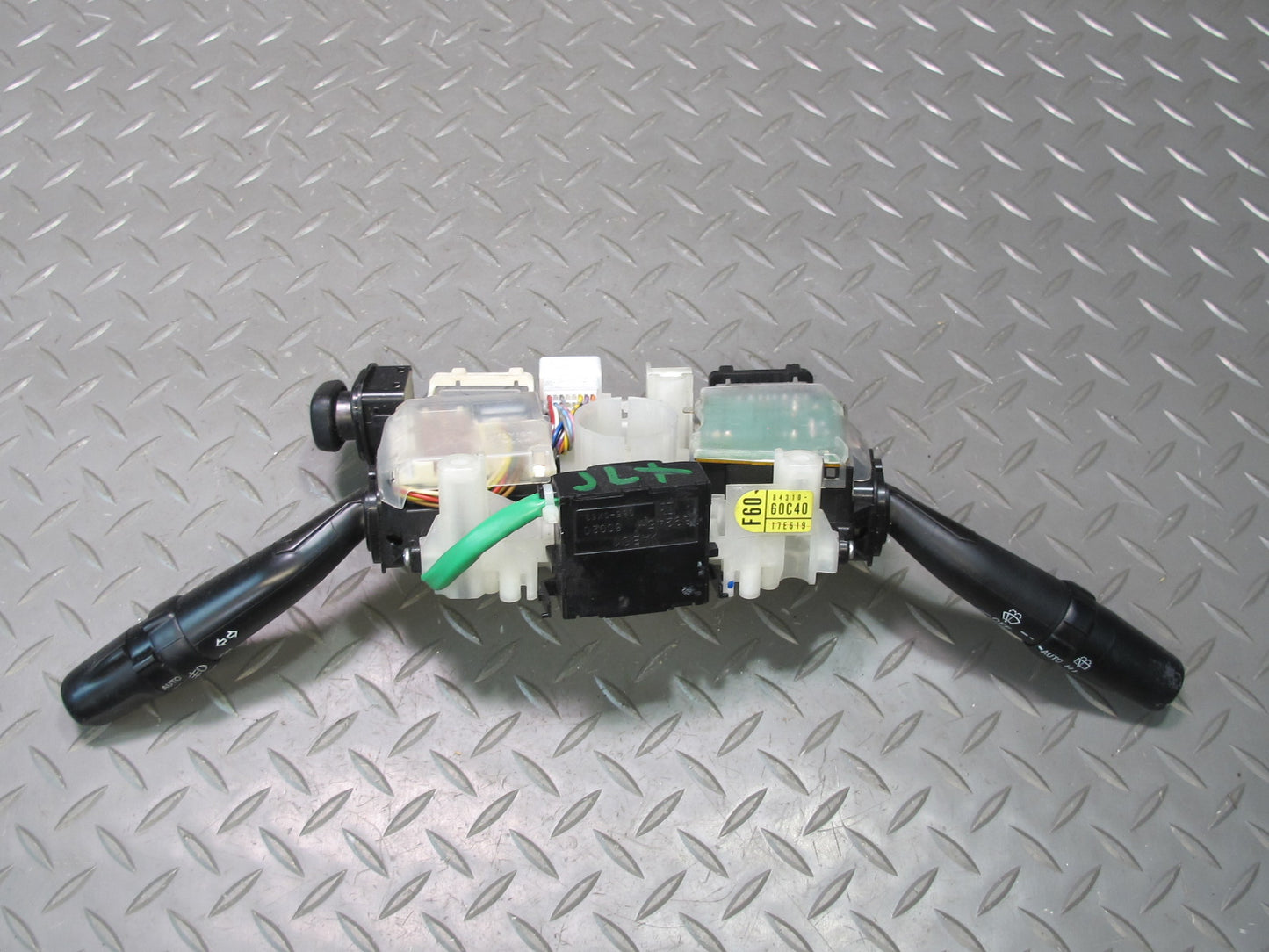 2003-2007 Lexus UZJ100L LX470 Steering Column Turn Signal Wiper Multi Switch