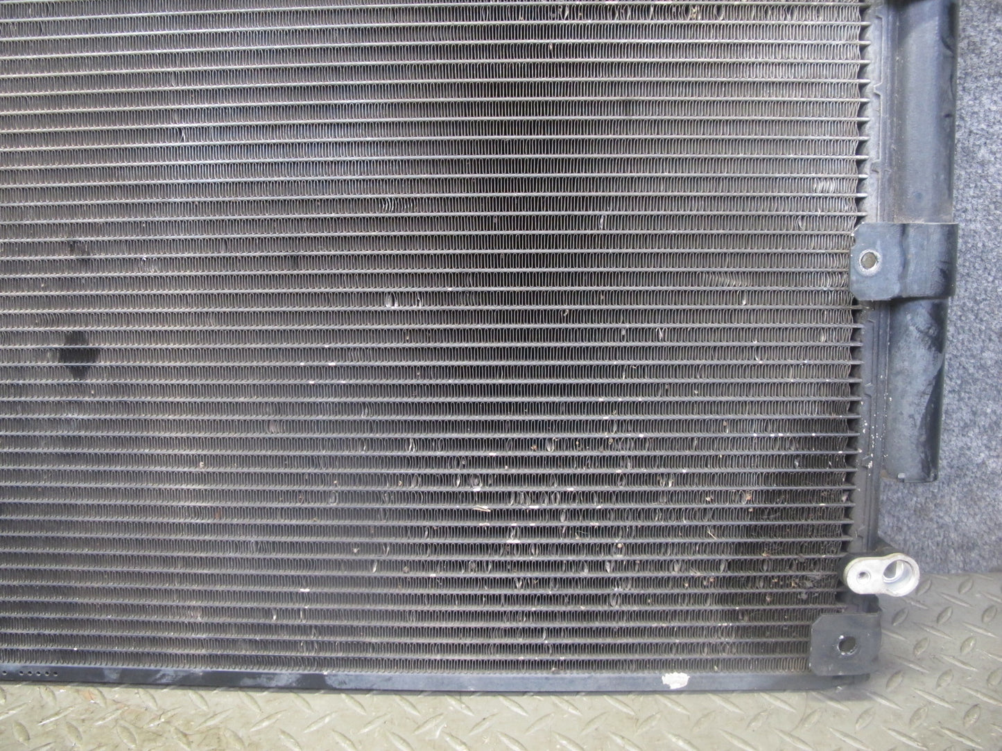 2003-2007 Lexus UZJ100L LX470 A/C Air Condition Condenser