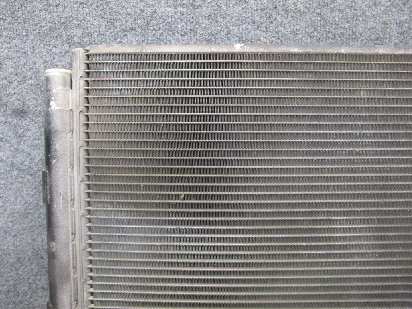 2003-2007 Lexus UZJ100L LX470 A/C Air Condition Condenser