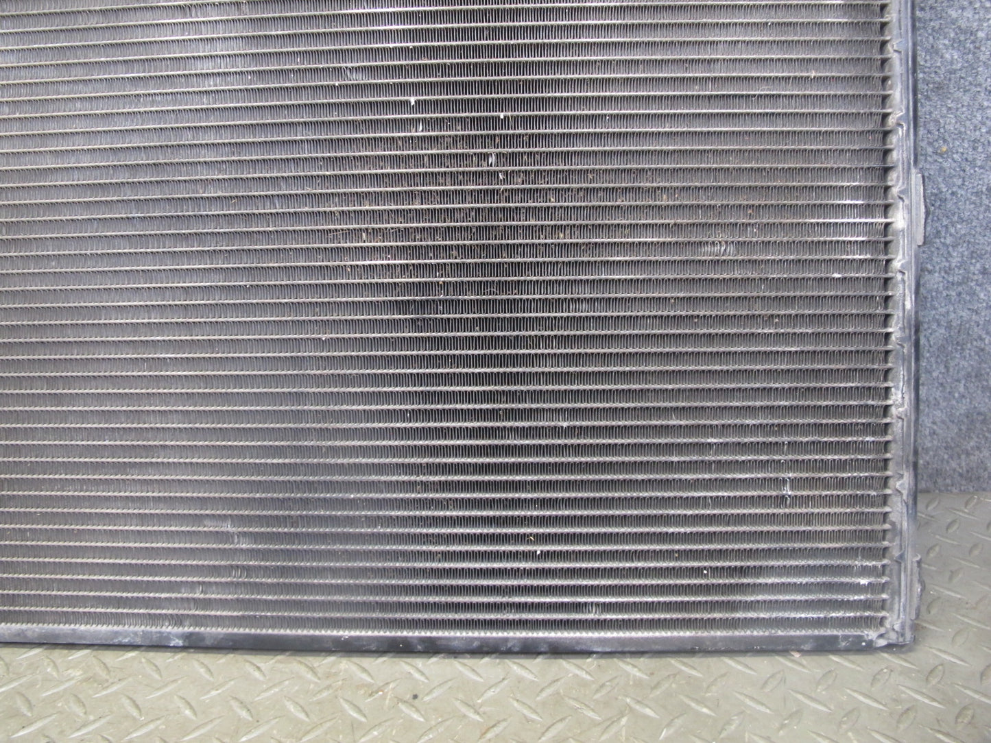 2003-2007 Lexus UZJ100L LX470 A/C Air Condition Condenser