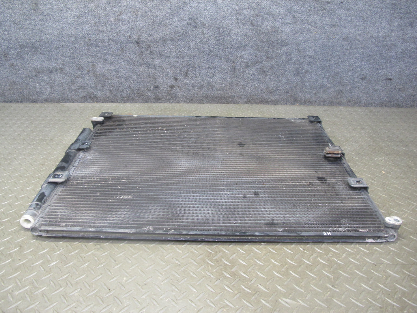2003-2007 Lexus UZJ100L LX470 A/C Air Condition Condenser