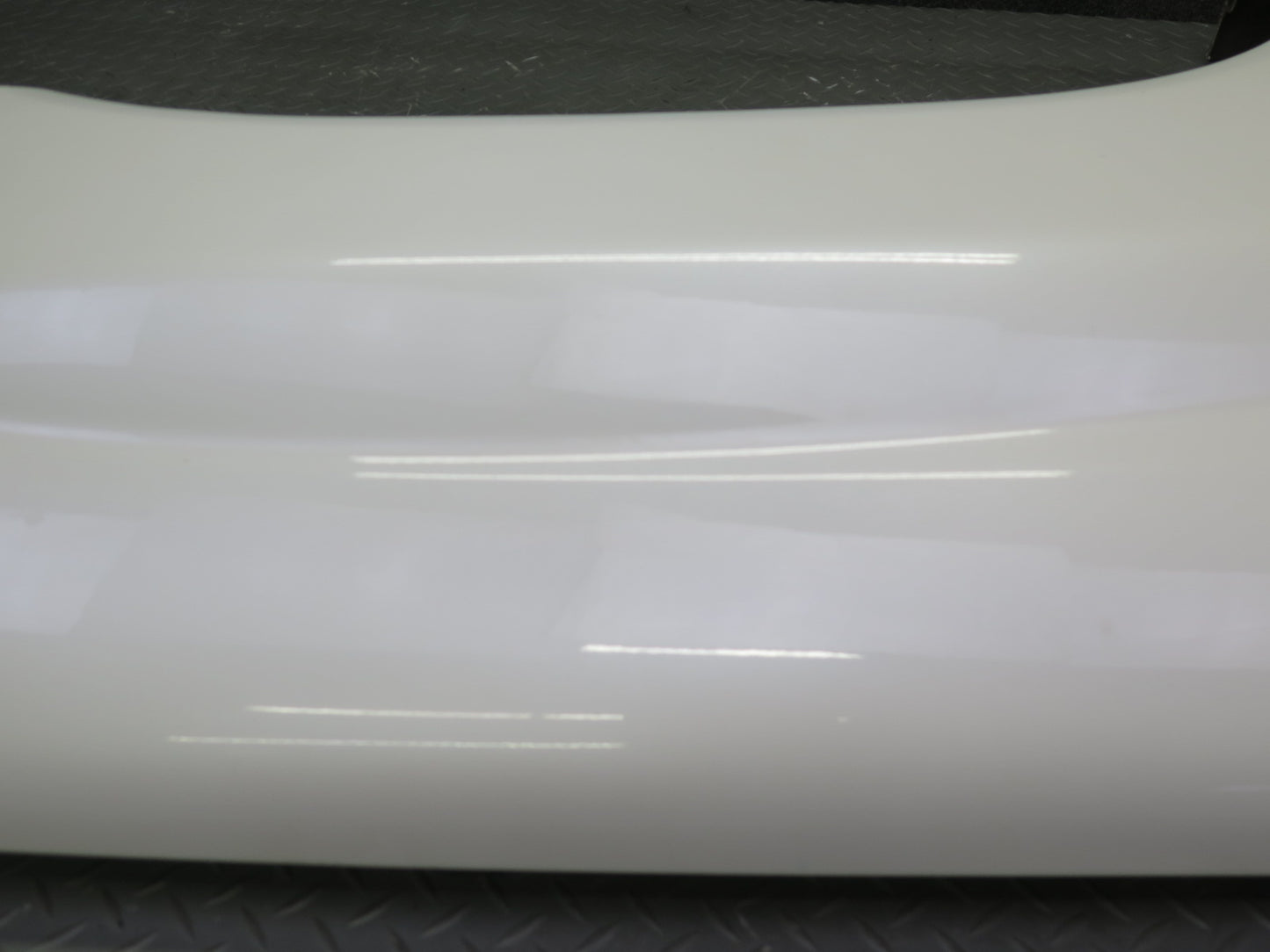 2003-2007 Lexus UZJ100L LX470 Front Right Fender Shell Panel Cover White