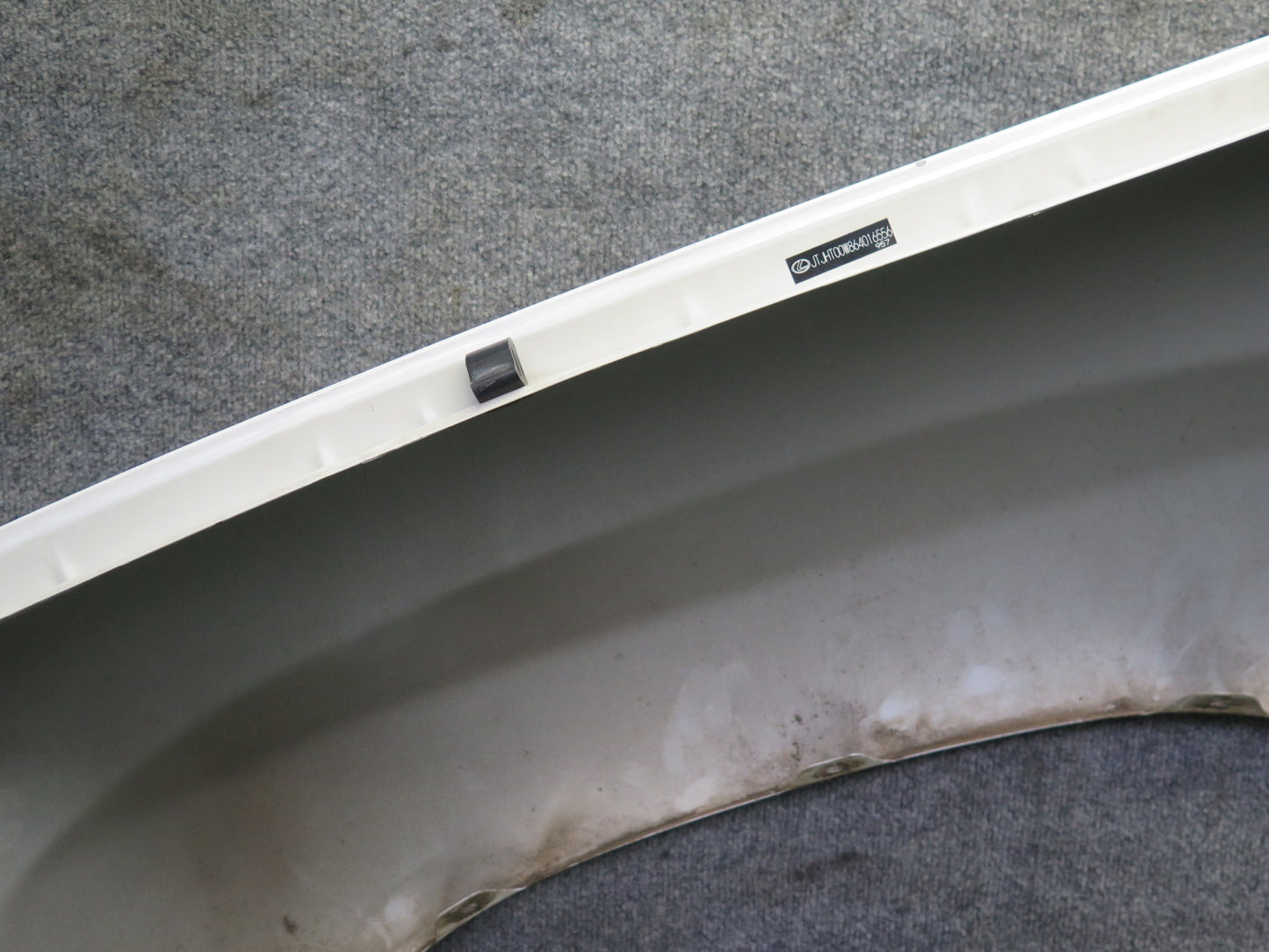 2003-2007 Lexus UZJ100L LX470 Front Right Fender Shell Panel Cover White