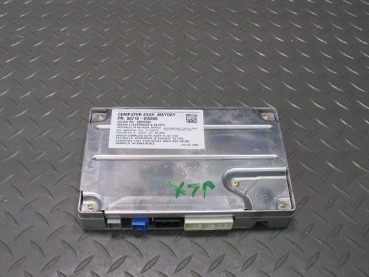 2005-2007 Lexus UZJ100L LX470 Telephone Mayday Computer Control Module