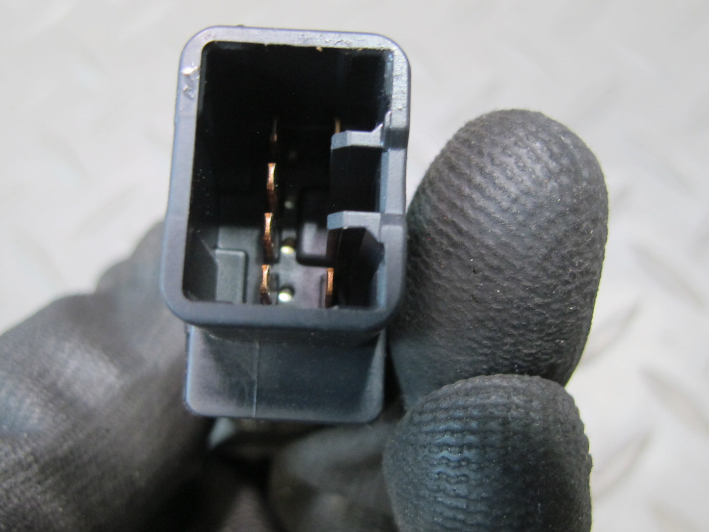 2003-2007 Lexus UZJ100L LX470 Left Heated Seat Heater Button Switch