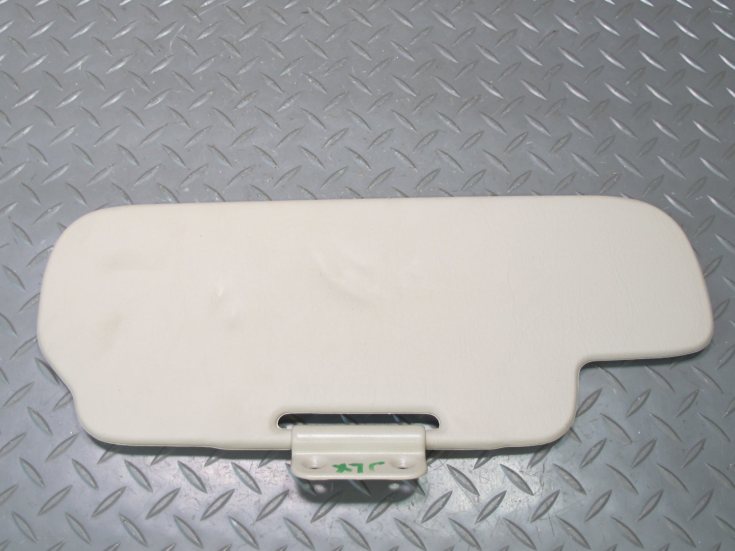 2003-2007 Lexus UZJ100L LX470 Primary & Secondary Front Sun Visor Set of 4