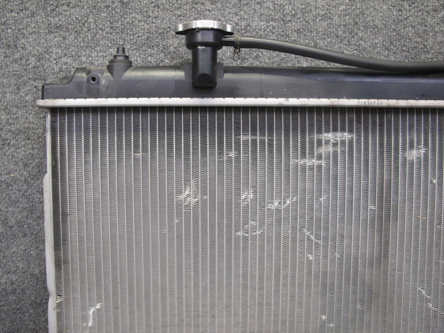 03-06 Nissan 350Z Z33 Convertible M/T Engine Cooling Radiator 68K Miles OEM