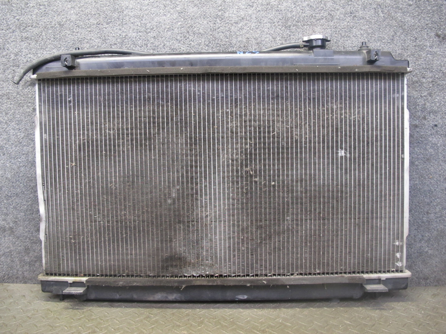 03-06 Nissan 350Z Z33 Convertible M/T Engine Cooling Radiator 68K Miles OEM