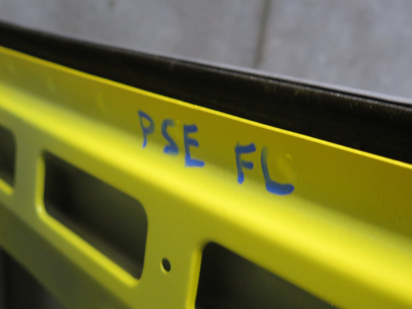 06-09 Pontiac Solstice Left Driver Door Shell Panel Cover Yellow 20K Miles OEM