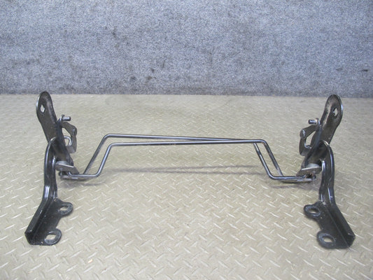 06-10 Pontiac Solstice Saturn SKY Convert Rear Trunk Hinge Bracket 25798535 OEM