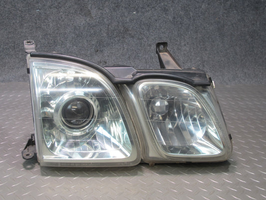 2003-2006 Lexus UZJ100L LX470 Front Right Halogen Headlight Lamp