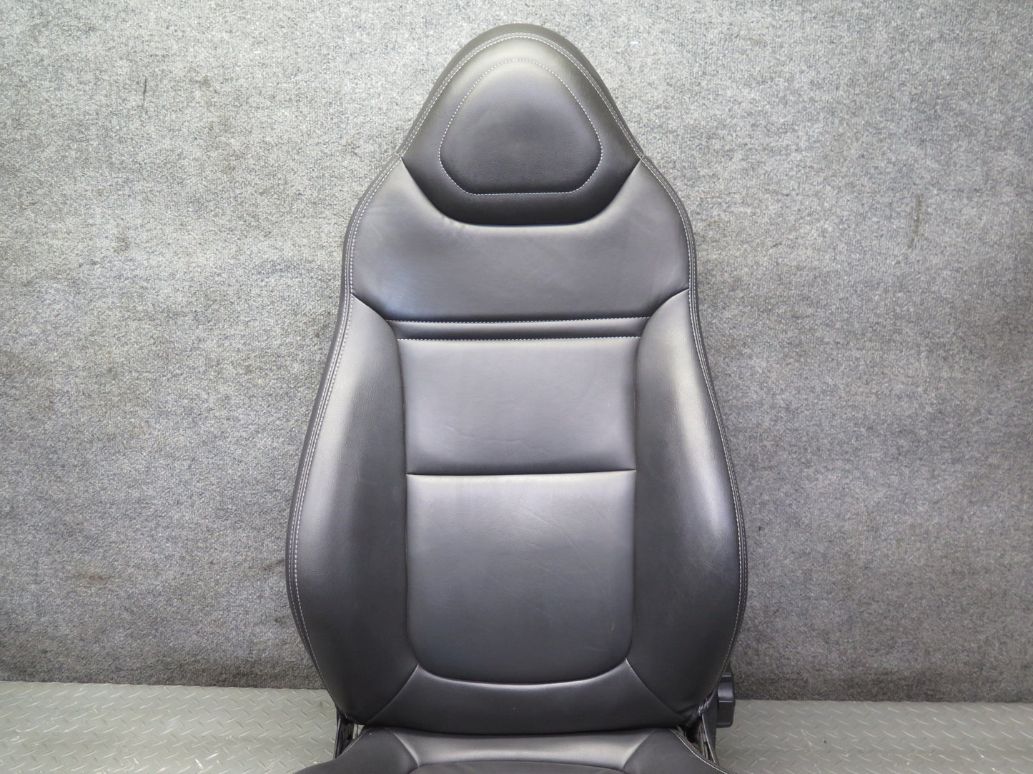 07-09 Pontiac Solstice Set of 2 Front Left & Right Leather Seat Black 20K OEM