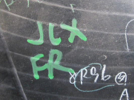 2003-2007 Lexus UZJ100L LX470 Front Right Turn Signal Corner Light Lamp