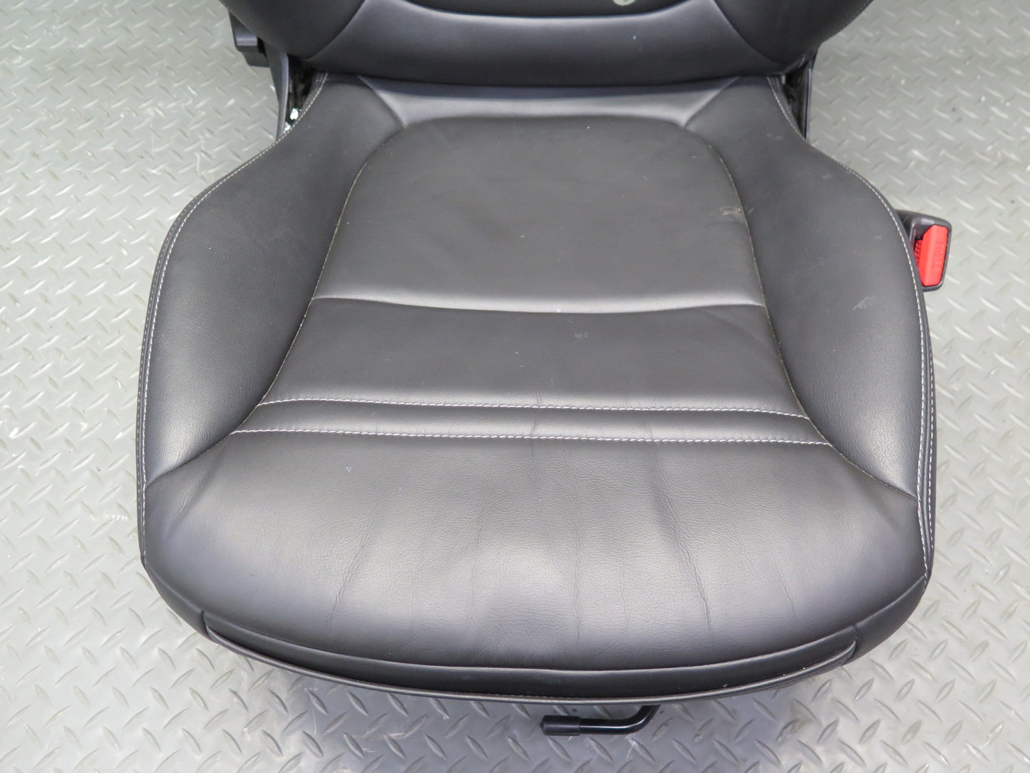 07-09 Pontiac Solstice Set of 2 Front Left & Right Leather Seat Black 20K OEM