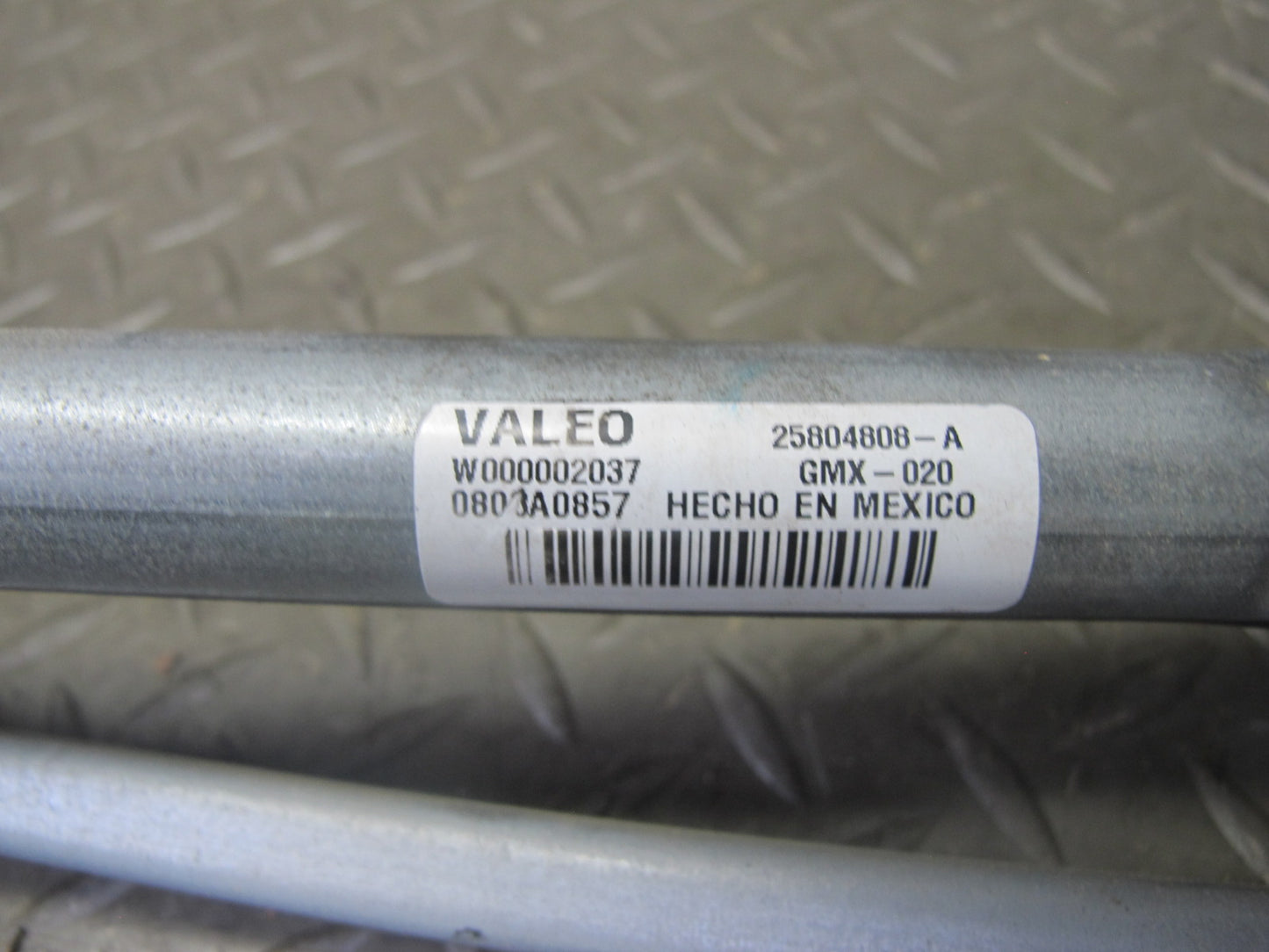 06-08 Pontiac Solstice Windshield Wiper Transmission Linkage w Motor OEM