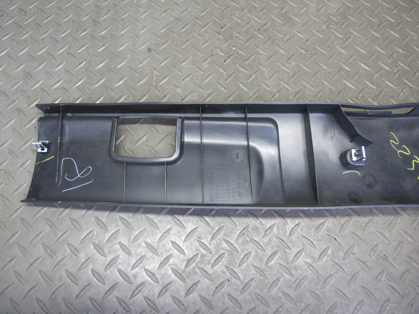 06-09 Pontiac Solstice Convertible Windshield Upper Headliner Trim Panel OEM