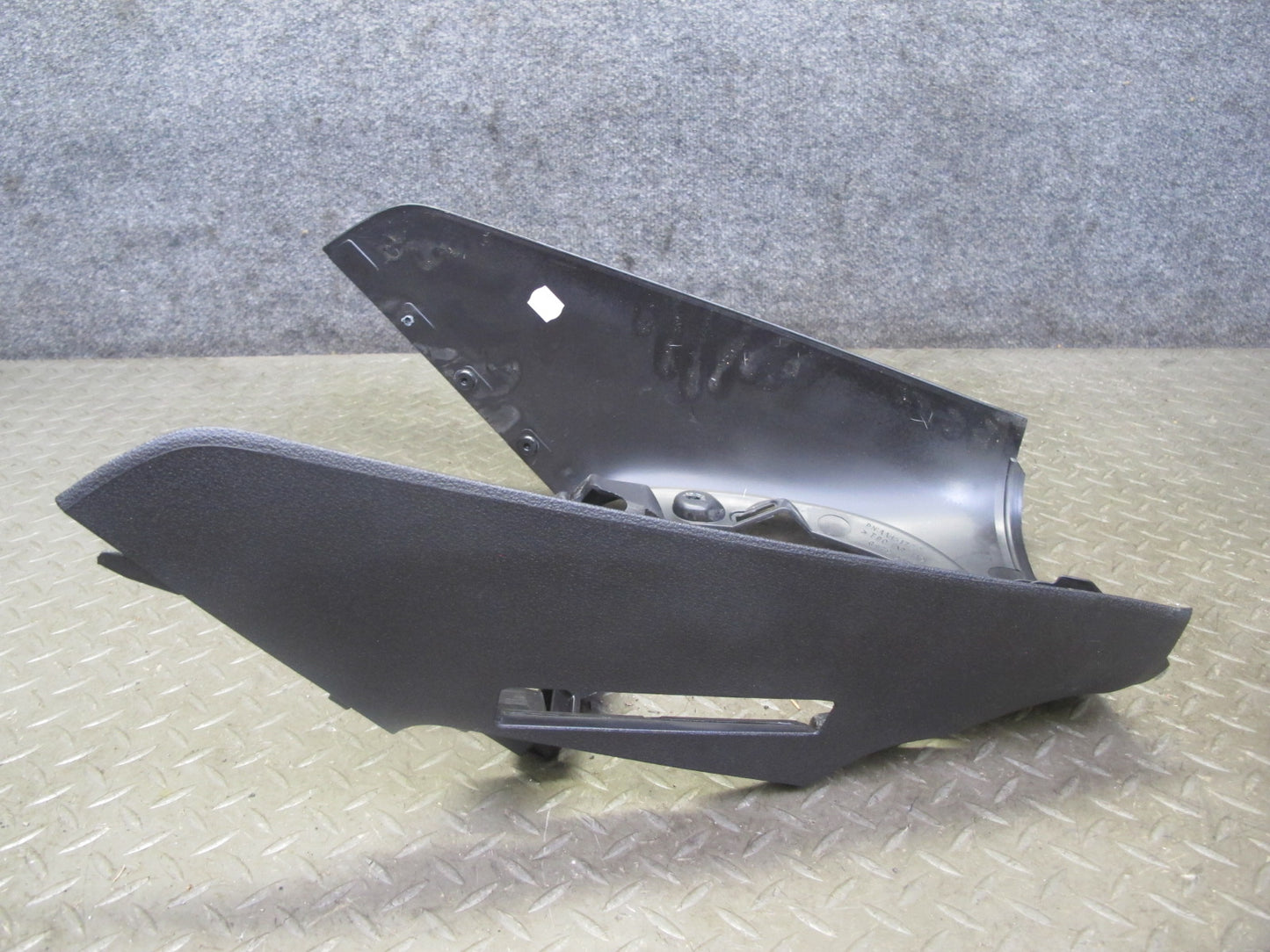 06-09 Pontiac Solstice Center Console Shifter Trim Cover Panel Black OEM