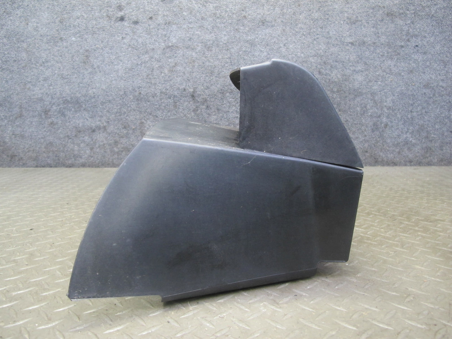 06-09 Pontiac Solstice Front Bumper Lower Shield Air Duct Fascia Grille 20K OEM