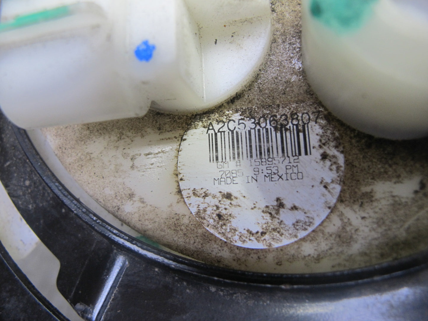 06-07 Pontiac Solstice Saturn SKY 2.4L Fuel Pump Level Sensor Assembly 20K OEM