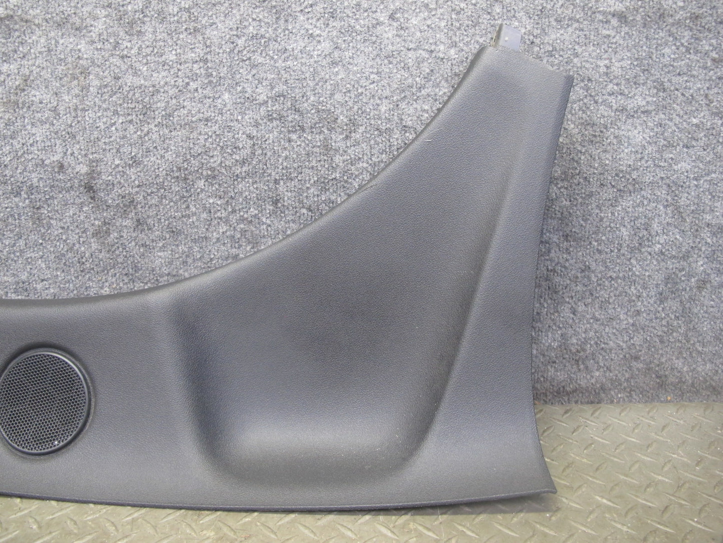 06-10 Pontiac Solstice SKY Conv Rear Left Pillar Speaker Trim Cover Panel OEM