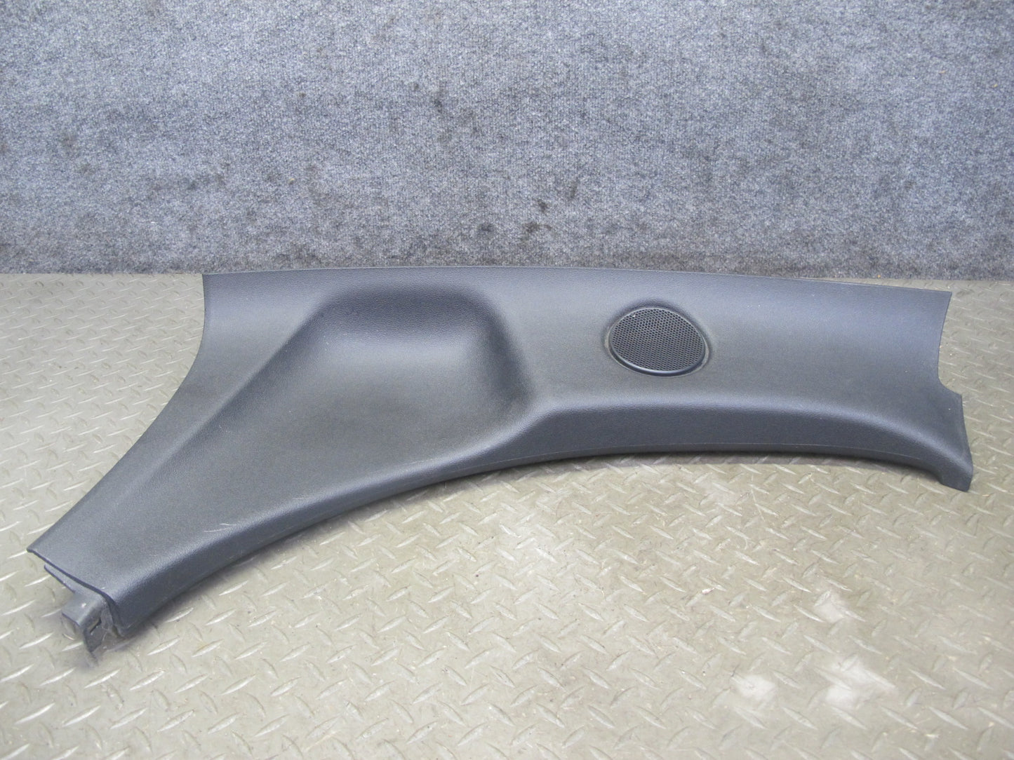 06-10 Pontiac Solstice SKY Conv Rear Left Pillar Speaker Trim Cover Panel OEM