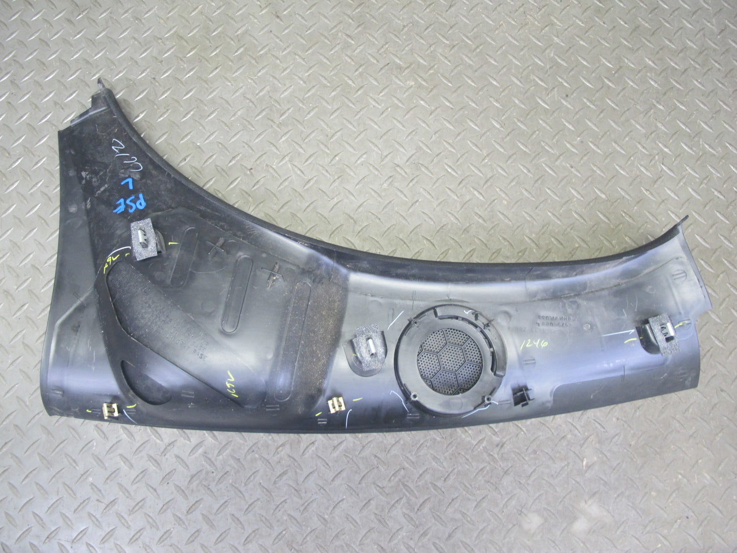 06-10 Pontiac Solstice SKY Conv Rear Left Pillar Speaker Trim Cover Panel OEM