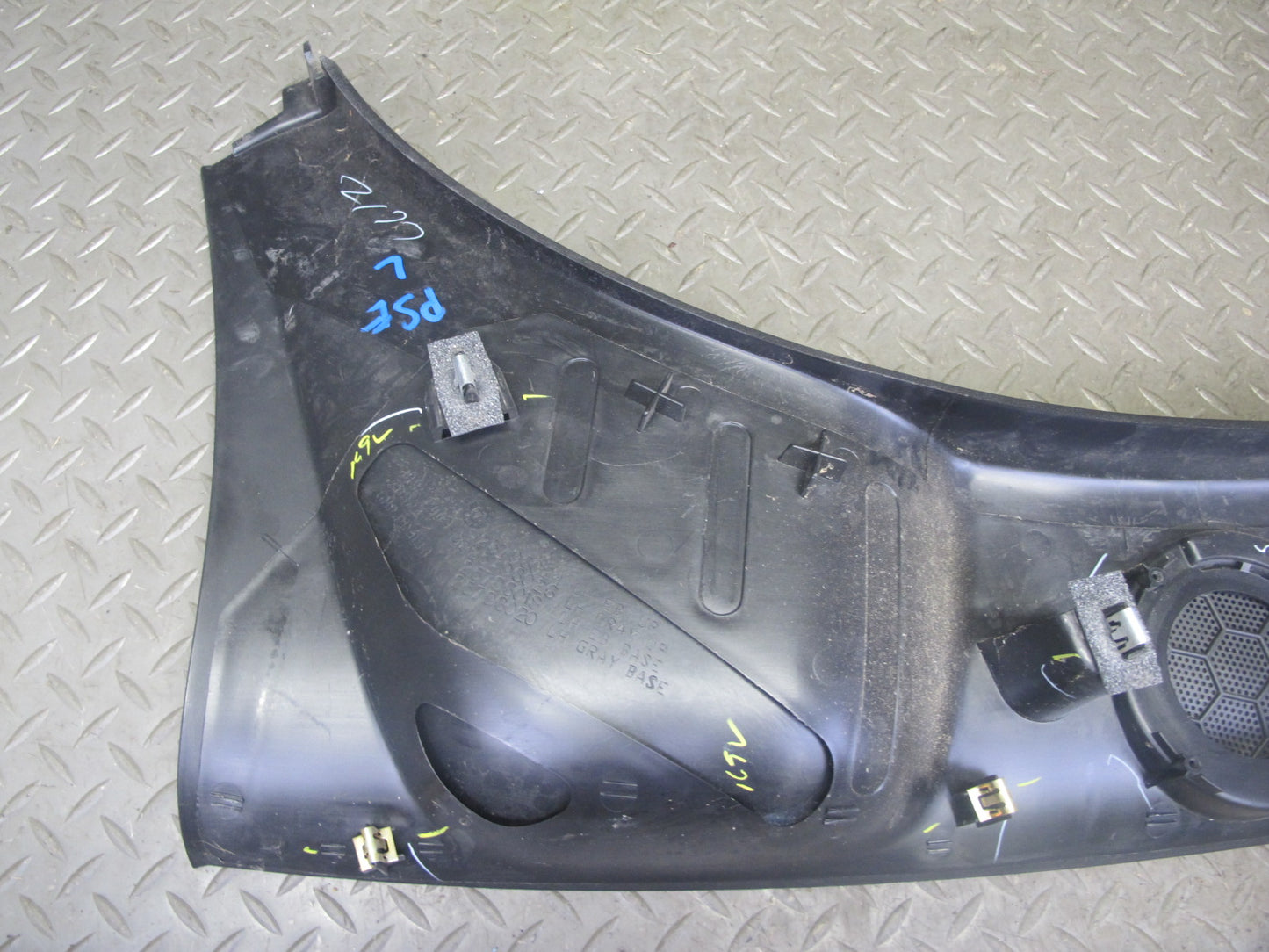 06-10 Pontiac Solstice SKY Conv Rear Left Pillar Speaker Trim Cover Panel OEM