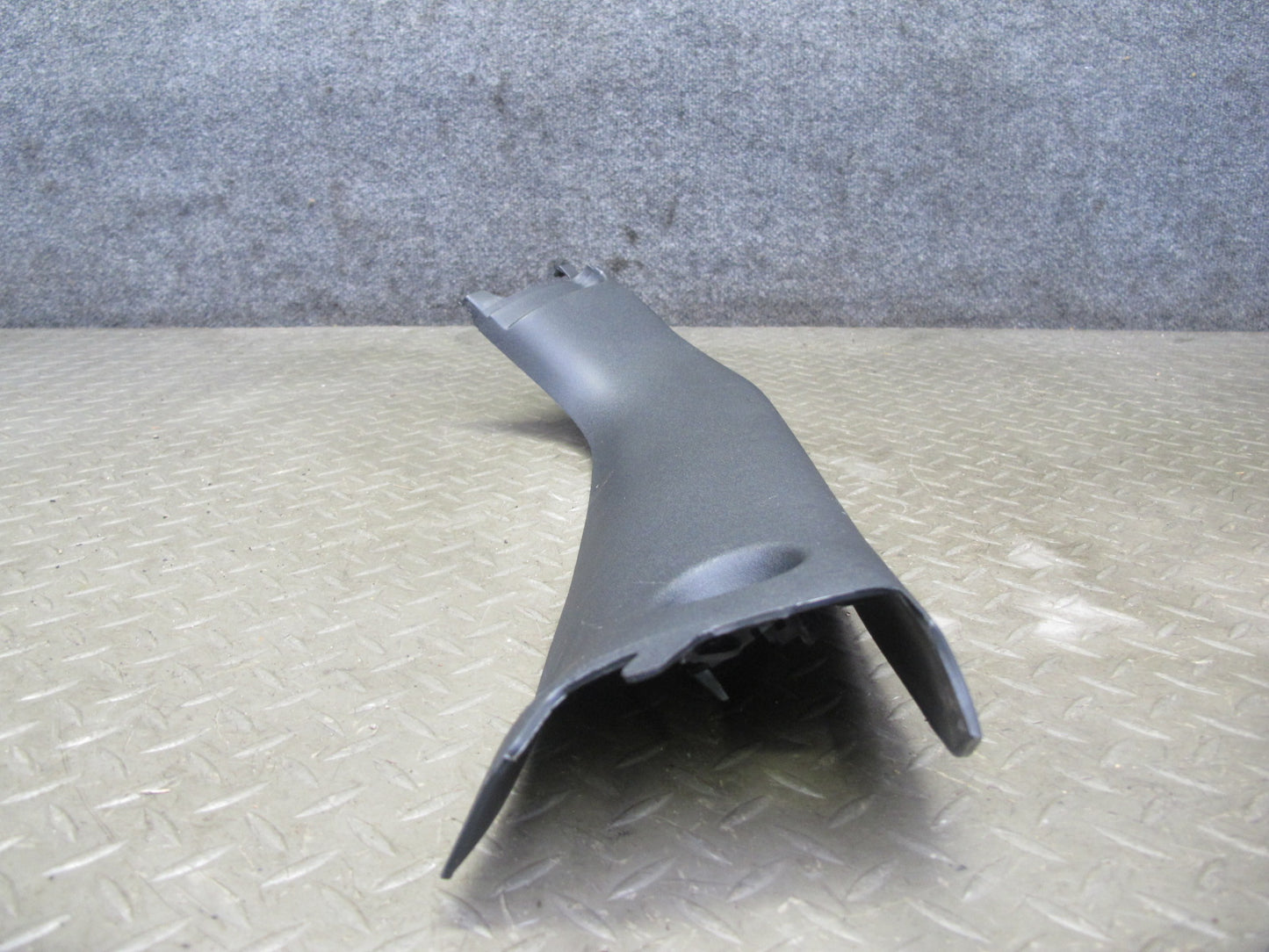 06-10 Pontiac Solstice SKY Convert Front Interior A Pillar Trim Panel Set OEM