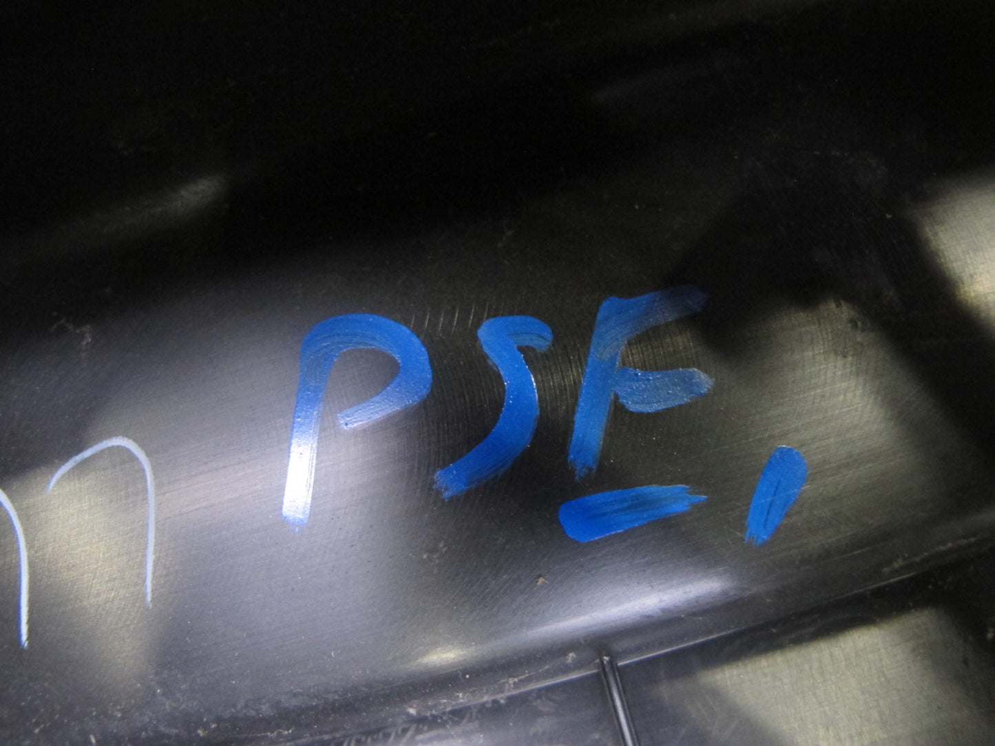 06-09 Pontiac Solstice Set of 2 Left & Right Door Sill Scuff Plate Trim Set OEM