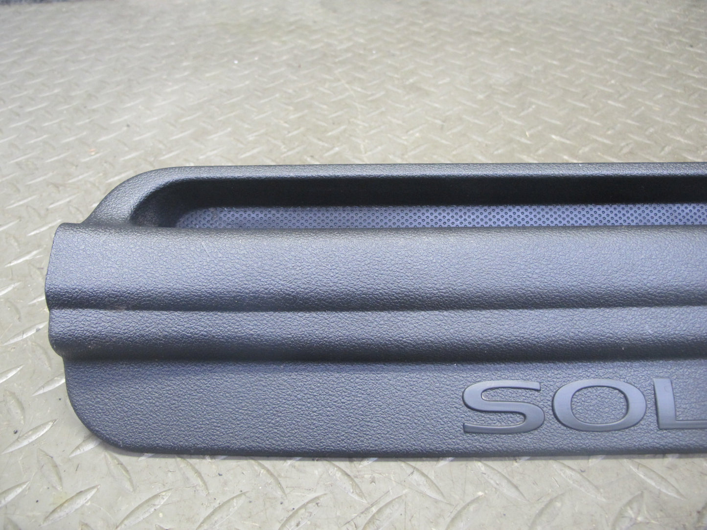 06-09 Pontiac Solstice Set of 2 Left & Right Door Sill Scuff Plate Trim Set OEM
