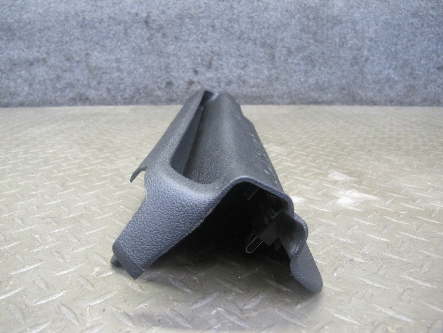 06-09 Pontiac Solstice Set of 2 Left & Right Door Sill Scuff Plate Trim Set OEM