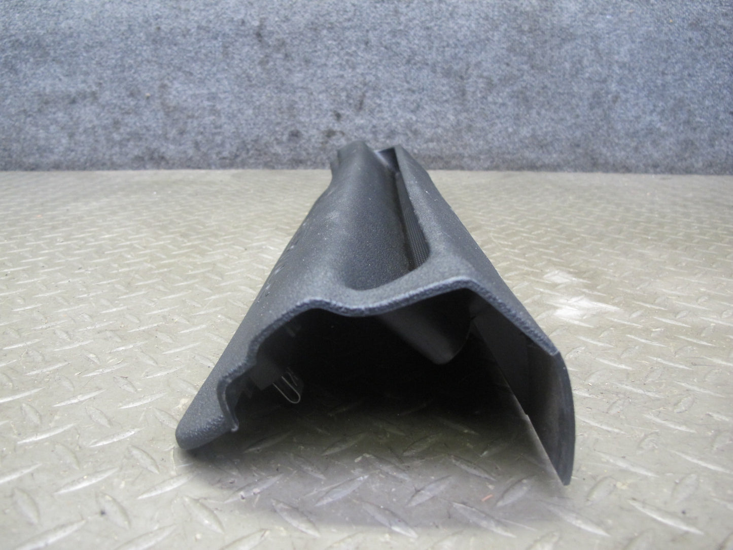 06-09 Pontiac Solstice Set of 2 Left & Right Door Sill Scuff Plate Trim Set OEM