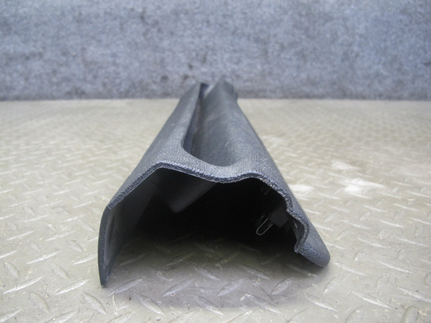 06-09 Pontiac Solstice Set of 2 Left & Right Door Sill Scuff Plate Trim Set OEM