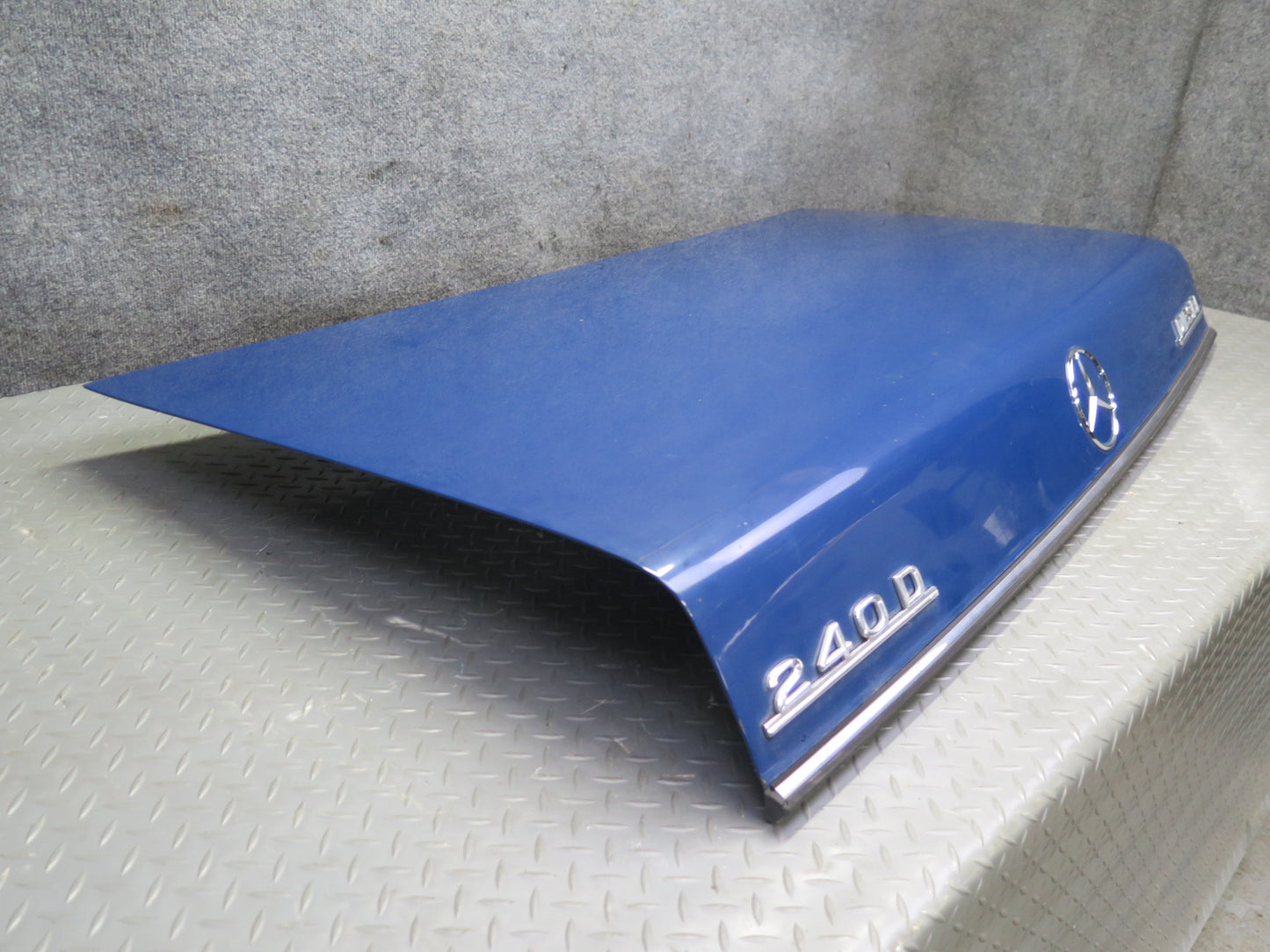 77-85 Mercedes W123 Sedan Rear Trunk Deck Lid Shell Cover Panel Blue OEM